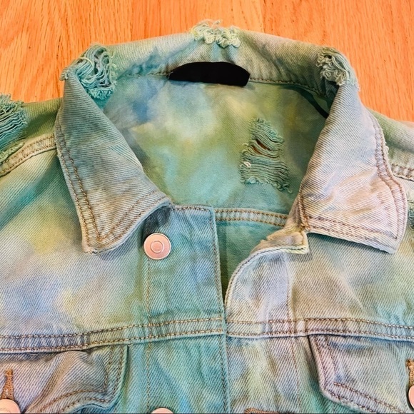Festival tie dyed jean jacket M distressed ripped blue green ocean water - Picture 4 of 15